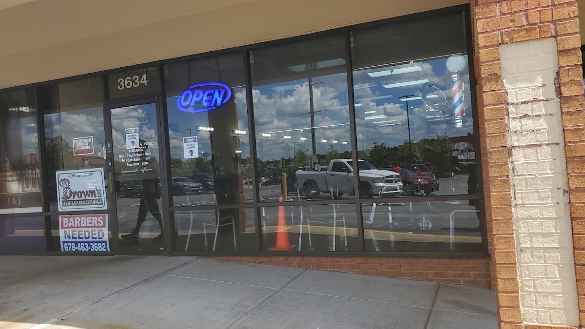 Brown's Barber Lounge storefront on GA-138 in Stockbridge, GA